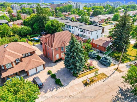 Photo 4 at 193 Codsell Avenue, Bathurst Manor, Toronto
