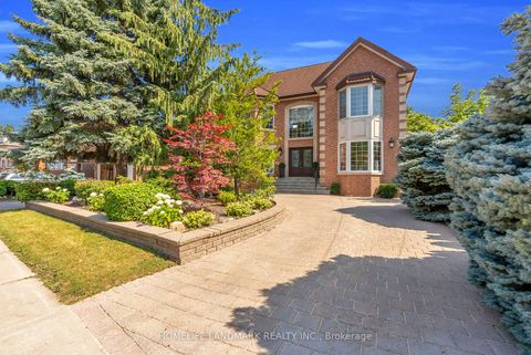 Photo 5 at 193 Codsell Avenue, Bathurst Manor, Toronto