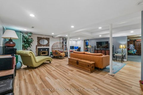Photo 34 at 750 Gorham Street, College Manor, Newmarket