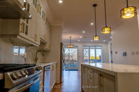 Photo 4 at 229B Mcintosh Street, Cliffside, Toronto