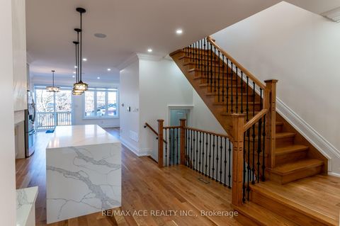 Photo 10 at 229B Mcintosh Street, Cliffside, Toronto