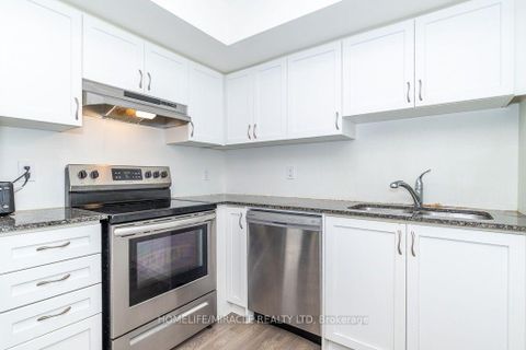Photo 12 at 413 - 2789 Eglinton Avenue, Eglinton East, Toronto