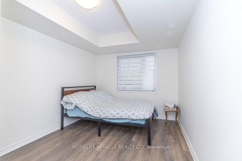 Photo 14 at 413 - 2789 Eglinton Avenue, Eglinton East, Toronto