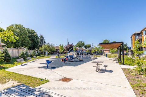 Photo 19 at 413 - 2789 Eglinton Avenue, Eglinton East, Toronto