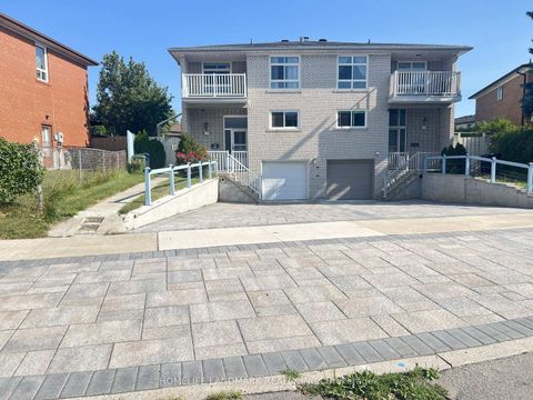 Photo 1 at 29 Tillplain Road, Bathurst Manor, Toronto