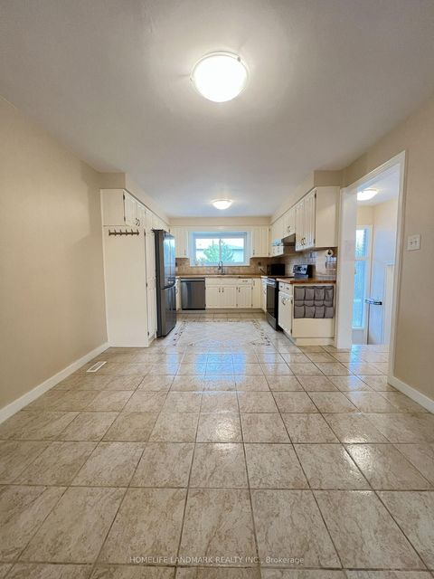 Photo 12 at 29 Tillplain Road, Bathurst Manor, Toronto
