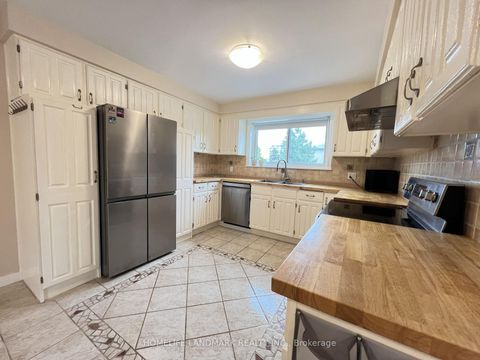 Photo 14 at 29 Tillplain Road, Bathurst Manor, Toronto
