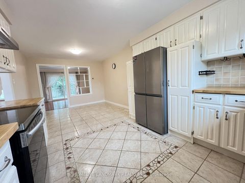 Photo 16 at 29 Tillplain Road, Bathurst Manor, Toronto