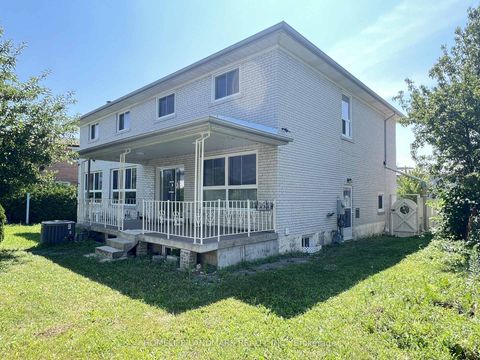 Photo 42 at 29 Tillplain Road, Bathurst Manor, Toronto