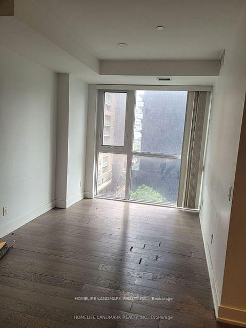 Photo 3 at 803 - 7 Greenville Street, Bay Street Corridor, Toronto