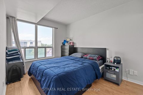 Photo 6 at 313 - 1 Lee Centre Drive, Woburn, Toronto