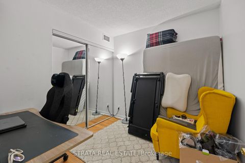 Photo 9 at 313 - 1 Lee Centre Drive, Woburn, Toronto
