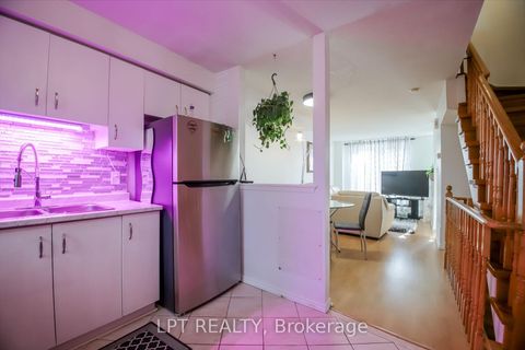 Photo 11 at 36 - 1378 Meadowvale Road, Rouge E11, Toronto