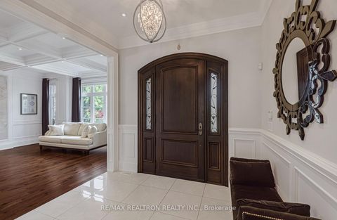 Photo 2 at 173 Lakeland Crescent, Oak Ridges Lake Wilcox, Richmond Hill
