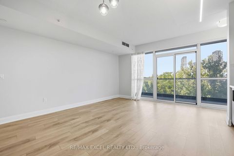 Photo 10 at 417 - 160 Vanderhoof Avenue, Thorncliffe Park, Toronto