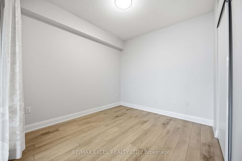 Photo 12 at 417 - 160 Vanderhoof Avenue, Thorncliffe Park, Toronto