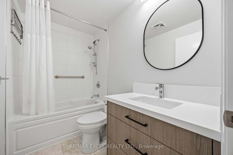 Photo 22 at 417 - 160 Vanderhoof Avenue, Thorncliffe Park, Toronto