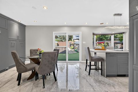Photo 9 at 481 Camelot Drive W, Eastdale, Oshawa