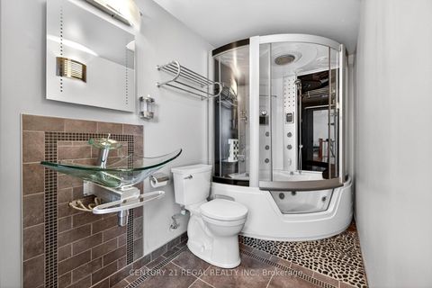Photo 23 at 481 Camelot Drive W, Eastdale, Oshawa