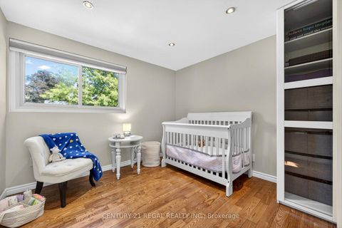 Photo 25 at 481 Camelot Drive W, Eastdale, Oshawa