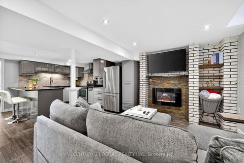Photo 28 at 481 Camelot Drive W, Eastdale, Oshawa