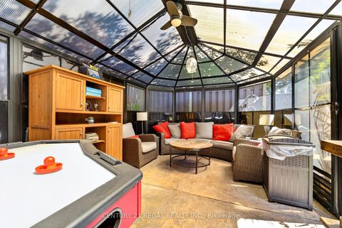 Photo 41 at 481 Camelot Drive W, Eastdale, Oshawa