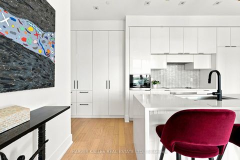 Photo 16 at PH6 - 1 Belsize Drive, Mount Pleasant West, Toronto