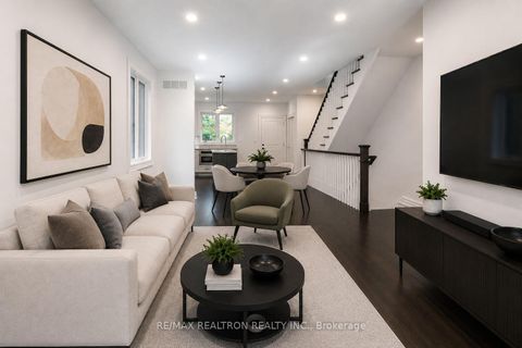Photo 6 at 7 Louise Avenue, Cedarvale, Toronto