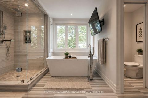 Photo 14 at 7 Louise Avenue, Cedarvale, Toronto