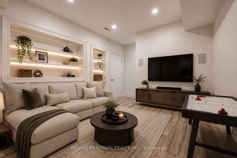 Photo 24 at 7 Louise Avenue, Cedarvale, Toronto