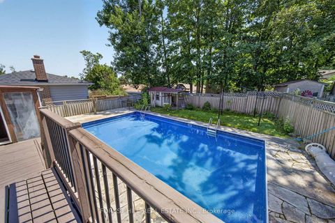 Photo 3 at 63 Springdale Drive, Cundles East, Barrie