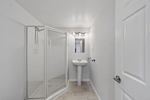 Photo 23 at 63 Springdale Drive, Cundles East, Barrie