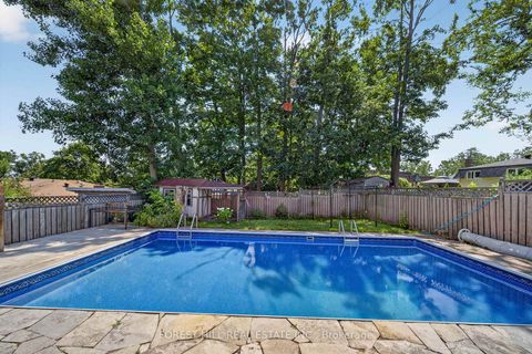 Photo 24 at 63 Springdale Drive, Cundles East, Barrie
