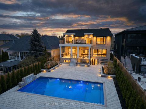 Photo 2 at 116 OAK Avenue, South Richvale, Richmond Hill