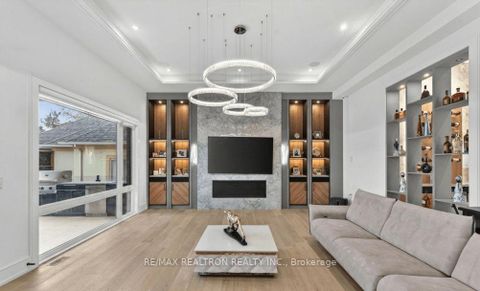 Photo 36 at 116 OAK Avenue, South Richvale, Richmond Hill
