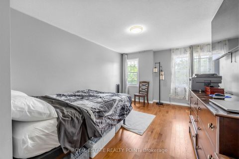 Photo 16 at 141 Raponi Circle, Rouge E11, Toronto