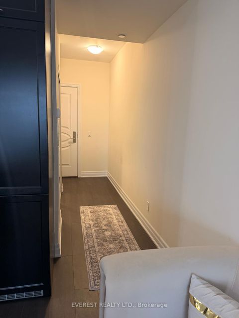 Photo 7 at 1706 - 9075 Jane Street, Concord, Vaughan