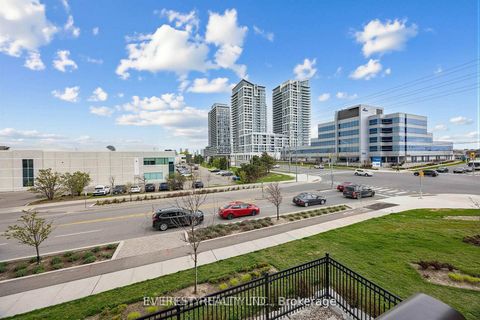 Photo 10 at 1706 - 9075 Jane Street, Concord, Vaughan