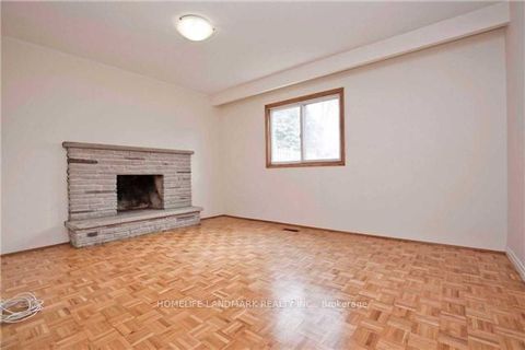 Photo 11 at 155 Pleasant View Drive, Pleasant View, Toronto