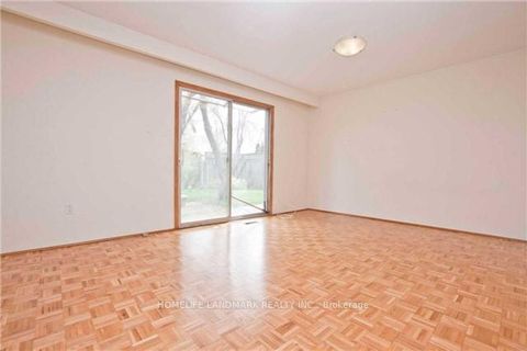 Photo 12 at 155 Pleasant View Drive, Pleasant View, Toronto