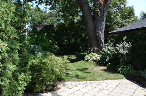 Photo 47 at 61 Grenview Boulevard N, Kingsway South, Toronto