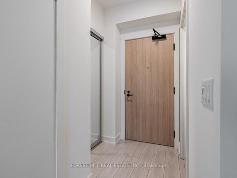Photo 1 at 1905 - 15 Mercer Street, Waterfront Communities C1, Toronto