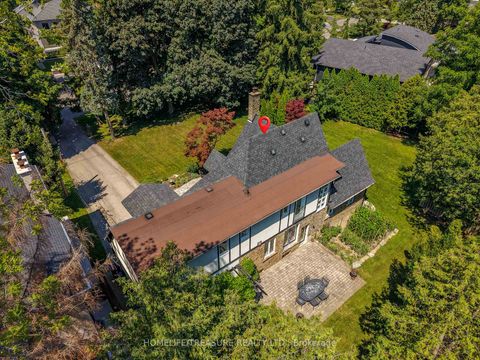 Photo 4 at 39A Yorkleigh Avenue, Humber Heights, Toronto