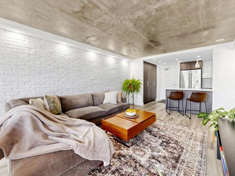 Photo 4 at 1603 - 705 King Street W, Niagara, Toronto
