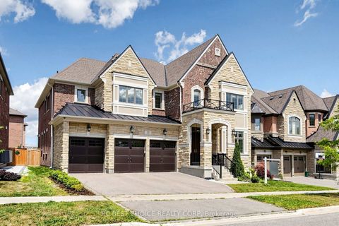Photo 2 at 10 Ridgepoint Road, Kleinburg, Vaughan