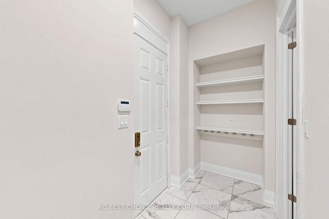 Photo 17 at 10 Ridgepoint Road, Kleinburg, Vaughan