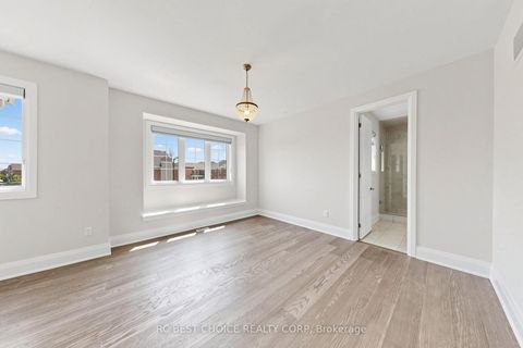 Photo 38 at 10 Ridgepoint Road, Kleinburg, Vaughan