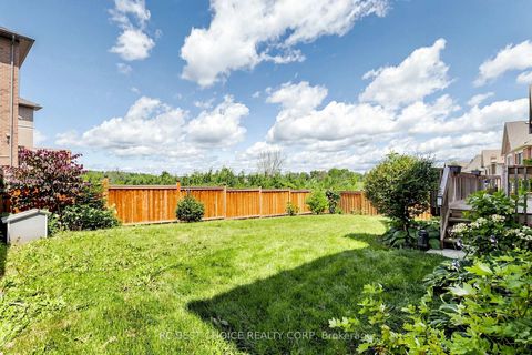 Photo 49 at 10 Ridgepoint Road, Kleinburg, Vaughan
