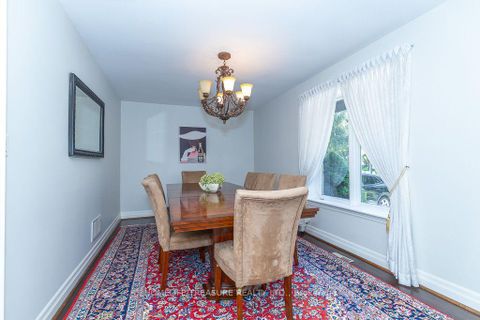 Photo 5 at 39 Yorkleigh Avenue, Humber Heights, Toronto