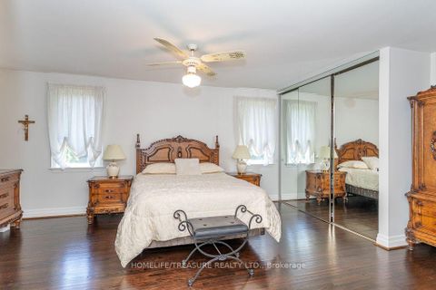 Photo 21 at 39 Yorkleigh Avenue, Humber Heights, Toronto